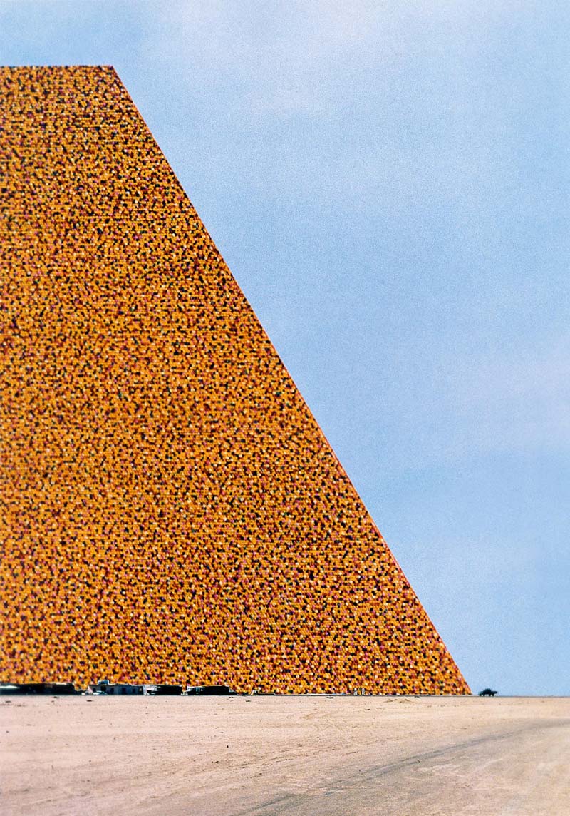 Mastaba-Christo-Jeanne-Claude-10