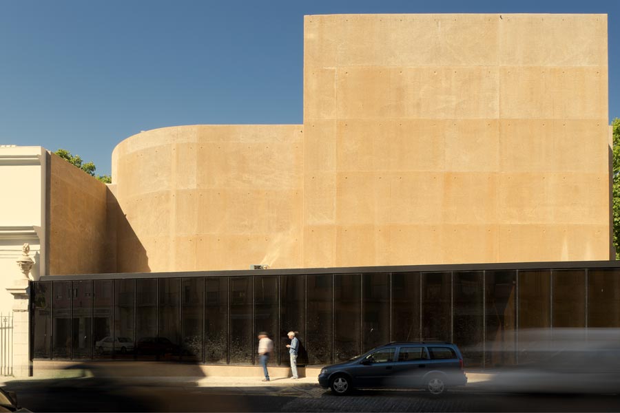 Restoration of the Thalia Teatre. Lisbona – design by Gonçalo Byrne and Barbas Lopes – photo © DMF