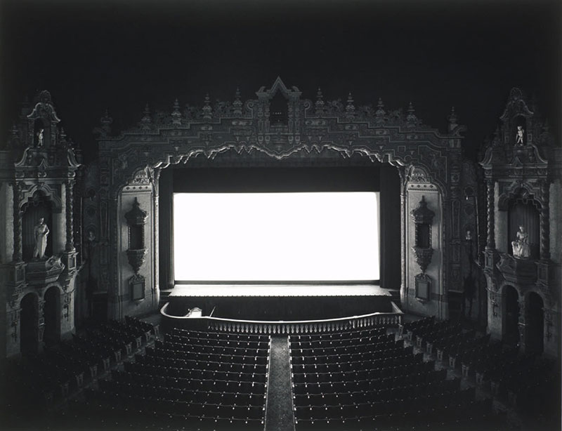 hiroshi-sugimoto-theaters-02
